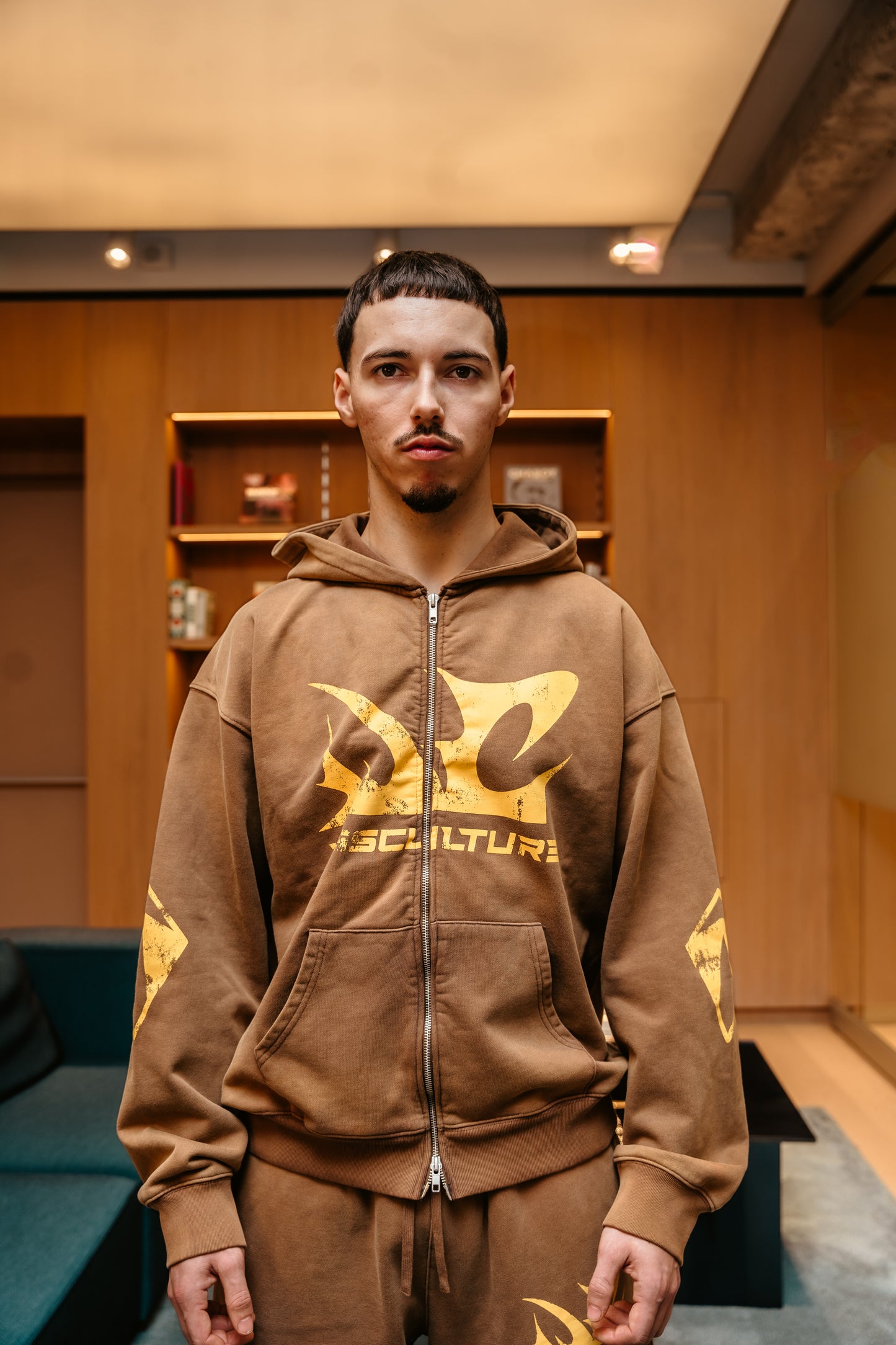 DC ZIPPPER HOODIE BROWN